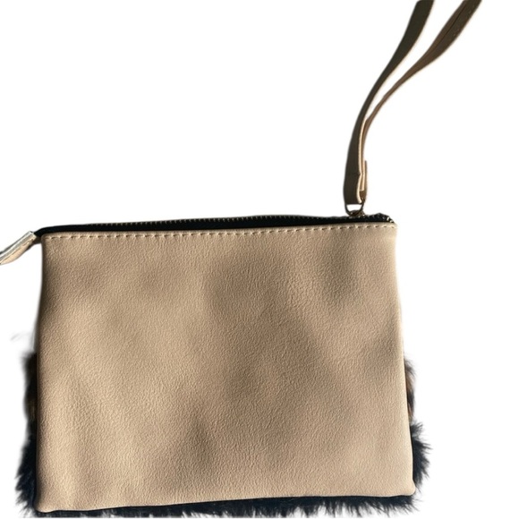 Betsey Johnson Faux Fur Wristlet Cream and Black with Leopard Print - Picture 5 of 9
